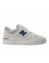 NEW-BALANCE-550-GREY-DAY-NIMBUS-CLOUD-extérieur